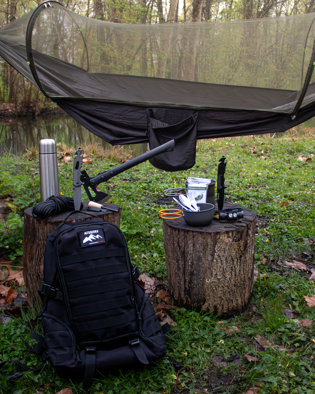 Kit Altuserra – L'essentiel pour partir en Bivouac